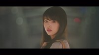 SHE'S「Un-science」MVのワンシーン。