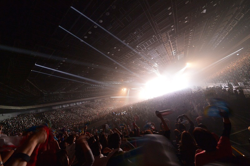 「SPYAIR ARENA TOUR 2015『DYNAMITE ～シングル全部ヤリマス～』」埼玉公演の様子。