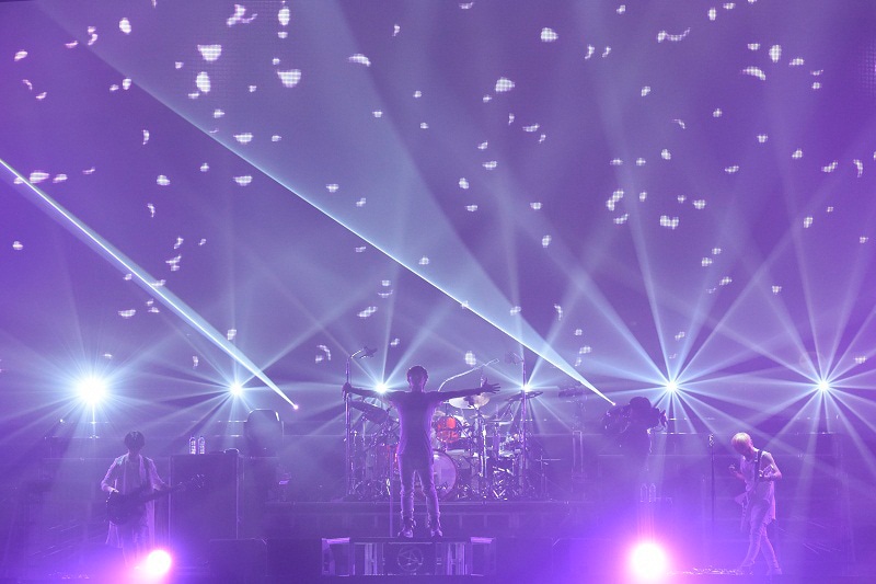 「SPYAIR ARENA TOUR 2015『DYNAMITE ～シングル全部ヤリマス～』」埼玉公演の様子。