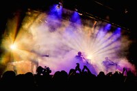 フレデリック「フレデリズムツアー2015」東京・LIQUIDROOM公演の様子。（撮影：上飯坂一）