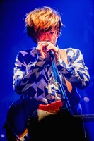 三原健司（Vo, G）（撮影：上飯坂一）