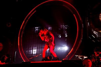 LiSA「LiVE is Smile Always～メガスピーカー～」の様子。（Photo by hajime kamiiisaka）