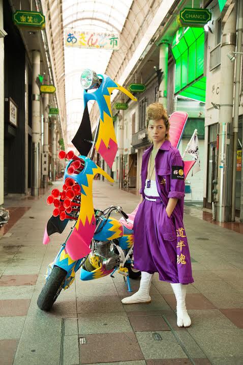 DISH//のRYUJI、映画「サブイボマスク」の“一人宣伝特攻隊長”に