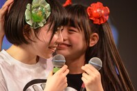 左から緒方真優、其原有沙。