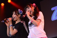 左から相原まり、高橋優里花。