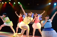 「乙女新党ワンマンライブツアー2015～ツチノコ探して東名阪▽～supported by SPINNS」東京公演の様子。