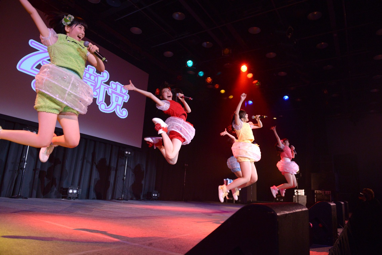 「乙女新党ワンマンライブツアー2015～ツチノコ探して東名阪▽～supported by SPINNS」東京公演の様子。