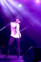 松永天馬（Vo）（撮影：名鹿祥史）