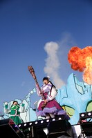 ももいろクローバーZ「ももいろクリスマス2015 ～Beautiful Survivors～」12月25日公演の様子。（Photo by HAJIME KAMIIISAKA+Z）