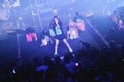 「ゆるめるモ！ YOU ARE THE WORLD TOUR FINAL」の様子。（撮影：ハヤシサトル）