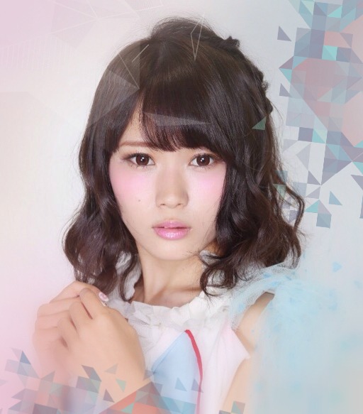 武井麻里子