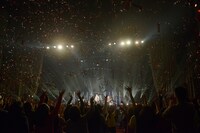 「MONGOL800 People People TOUR 2015」ファイナル公演の様子。（撮影：武安弘毅）