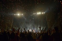 「MONGOL800 People People TOUR 2015」ファイナル公演の様子。（撮影：武安弘毅）