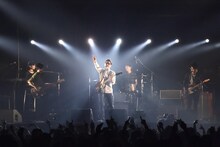 モノブライトが本日12月28日に出演した「COUNTDOWN JAPAN 15/16」の様子。（撮影：古渓一道）