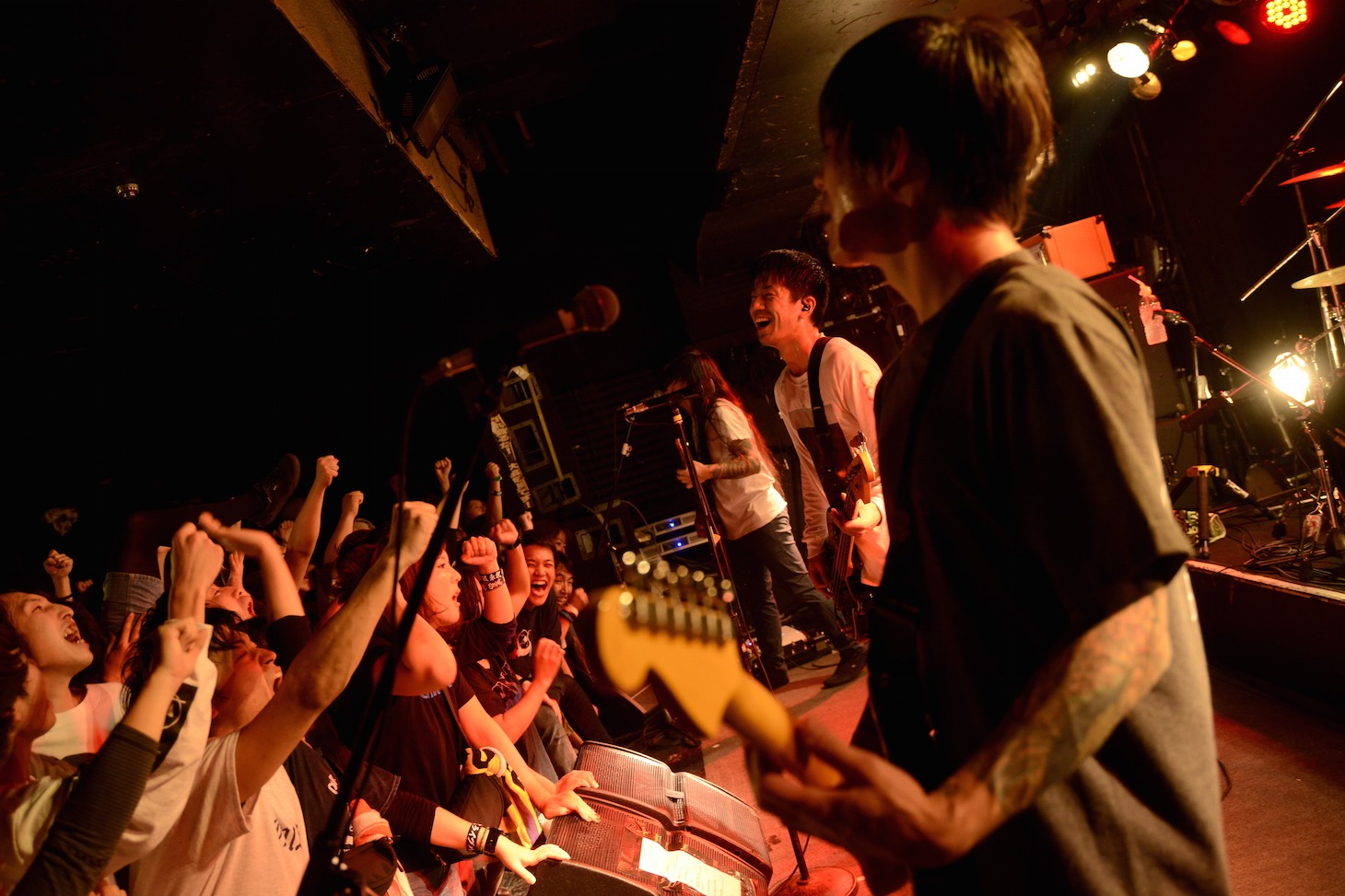 「BROTHERHOOD vol.28」でのCOUNTRY YARDの様子。（撮影：半田安政[showcase]）