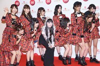 AKB48とプリンセス天功。