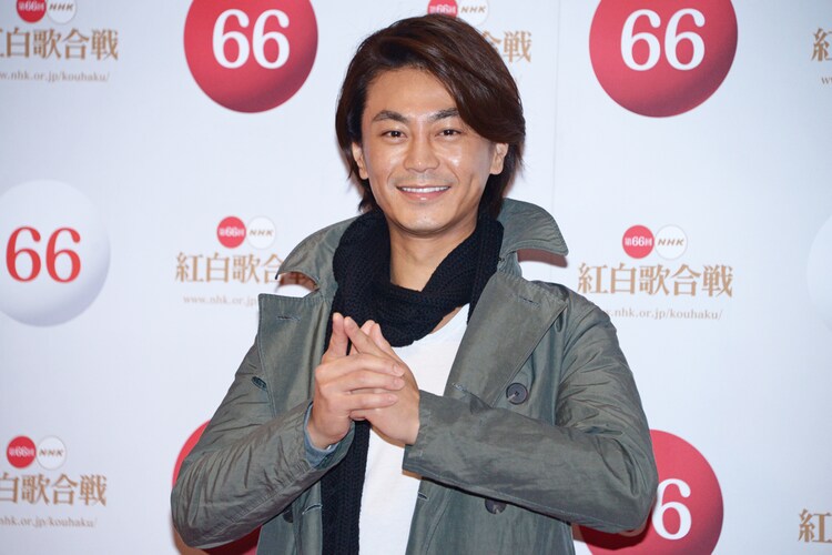 氷川きよし 紅白リハで五郎丸ポーズ決める 音楽ナタリー