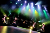 「TOKYO GIRLS' STYLE presents LIVE PARTY 2015 FINAL」の様子。（写真提供：avex trax）