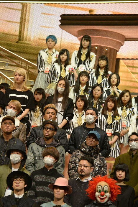 全体顔合わせの様子。