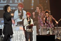 MUCCとシドのトークセッションの様子。