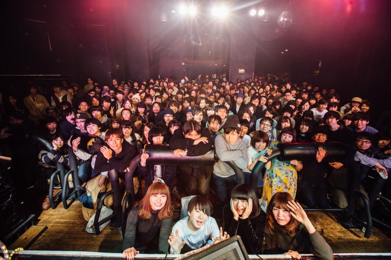 「Homecomings ONE MAN LIVE TOUR "PERFECT SOUNDS FOREVER"」UNIT公演の様子。（Photo by Ray Otabe）