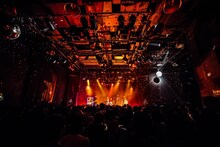 「Homecomings ONE MAN LIVE TOUR "PERFECT SOUNDS FOREVER"」UNIT公演の様子。（Photo by Ray Otabe）