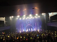 「9nine LIVE CIRCUIT 2015 ADVANCE」大阪・サンケイホールブリーゼ公演の様子。（提供：レプロエンタテインメント）