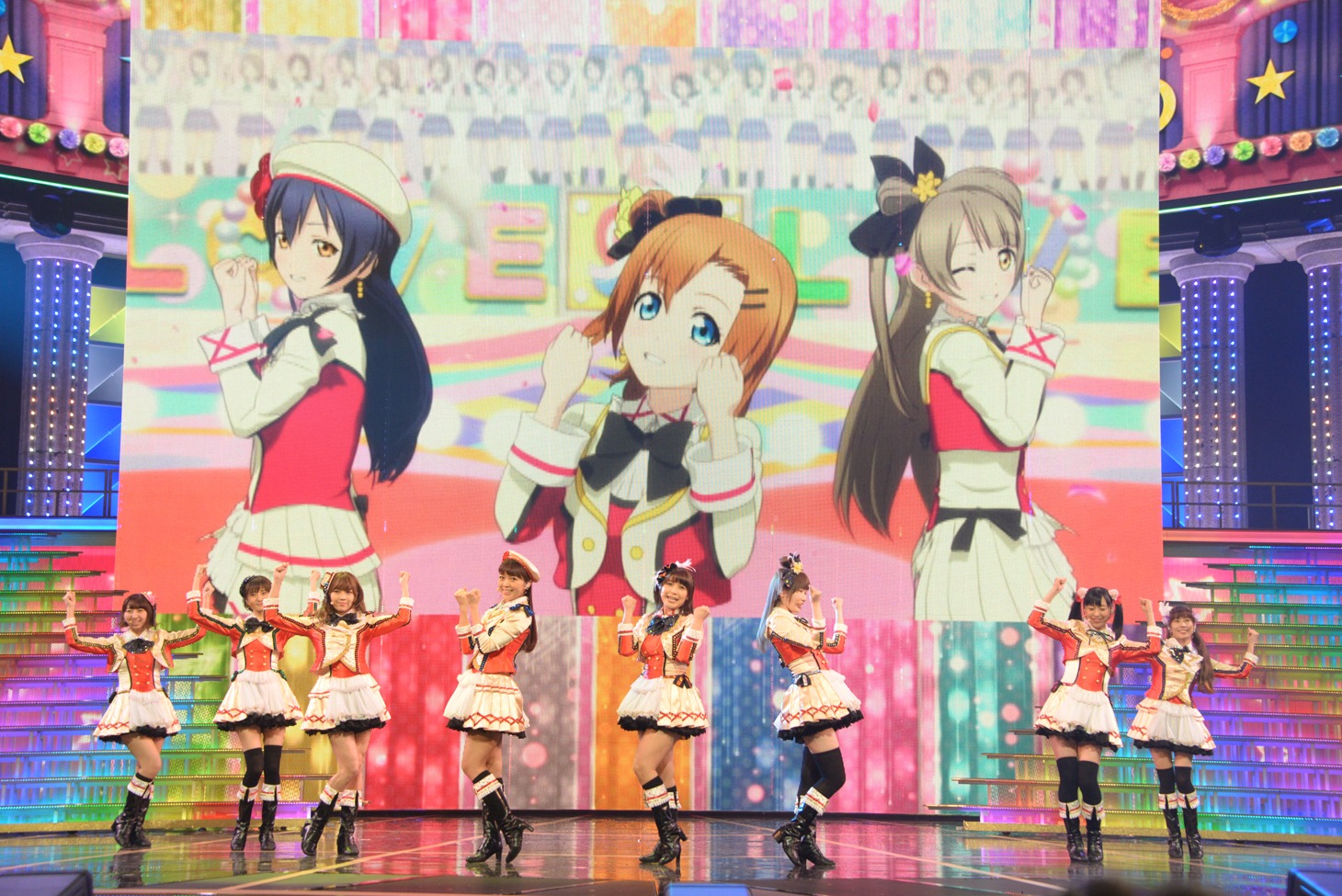 μ's