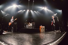 TRICERATOPS「SHOUT TO THE STARLIGHT TOUR」追加公演の様子。（撮影：⼭本倫⼦）