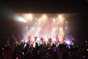 「東京パフォーマンスドール@CBGK!! ~ダンスサミット ネイキッド 2015冬-2016新春~ 第4クール」ファイナル公演の様子。