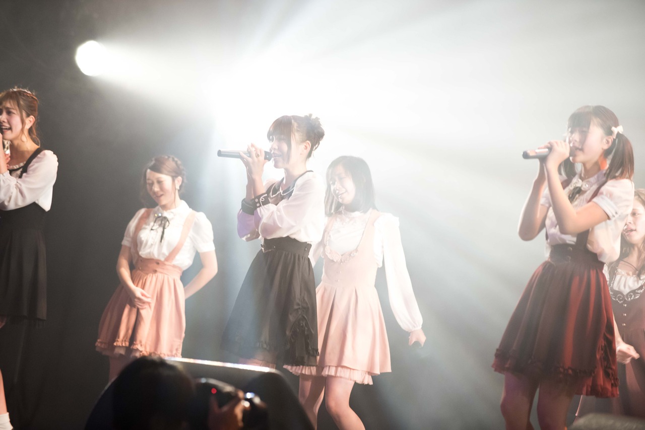 「Kiss Bee 4thワンマンライブ」の様子。