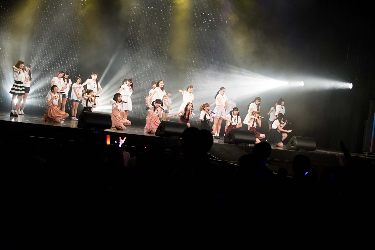 「Kiss Bee 4thワンマンライブ」の様子。