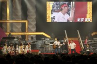 ももいろクローバーZ「第一回ゆく桃くる桃『笑顔ある未来』」の様子。（Photo by HAJIME KAMIIISAKA）