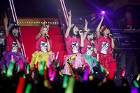 ももいろクローバーZ（Photo by HAJIME KAMIIISAKA）