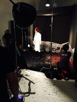 SUGIZOのアーティスト写真撮影の様子。