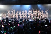 「SKE48 カウントダウン公演2015→2016」の様子。 (c)AKS