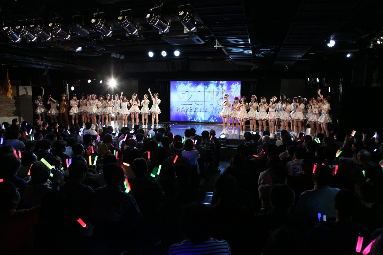「SKE48 カウントダウン公演2015→2016」の様子。 (c)AKS