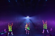 MINMI「MINMI カウントダウン 初夢紅白歌合戦」大阪・インテックス大阪公演の様子。（写真提供：UNIVERSAL J）