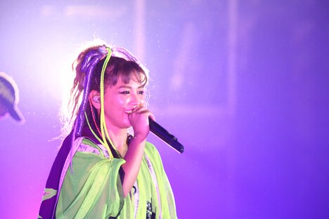 MINMI（写真提供：UNIVERSAL J）