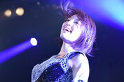 関根梓