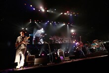 シナリオアート（写真提供：rockin'on japan）