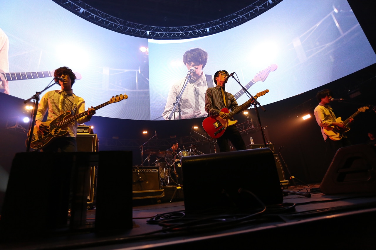 夜の本気ダンス（写真提供：rockin'on japan）