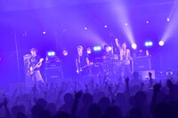 GOOD4NOTHING（写真提供：rockin'on japan）