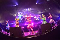 チームしゃちほこ（写真提供：rockin'on japan）