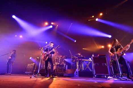 サカナクション（写真提供：rockin'on japan）