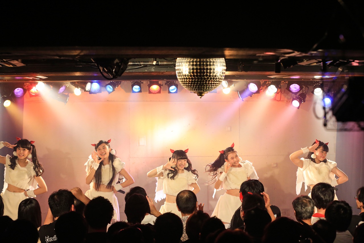 「Devil ANTHEM.1st Anniversary LIVE」の様子。（写真提供：ASIA PROMOTION）
