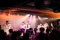 「Devil ANTHEM.1st Anniversary LIVE」の様子。（写真提供：ASIA PROMOTION）