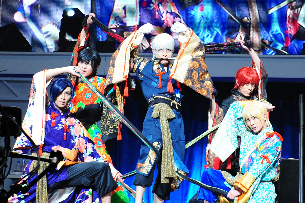 3位は「2016年スタートダッシュ！アルスマグナ、初武道館で熱狂の『迎春祭』」より、アルスマグナ。