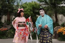 「志村けんのバカ殿様笑いのお年玉スペシャル【松田聖子＆バナナマン＆安村初登場！】」より、優香姫とバカ殿様。 (c)フジテレビ