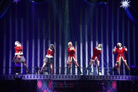 「ベイビーレイズJAPAN電撃の雷舞！2015～史上最“熱”！ちょっと遅めのクリスマス大作戦～」の様子。